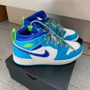 Air Jordan Retro Ones Blue